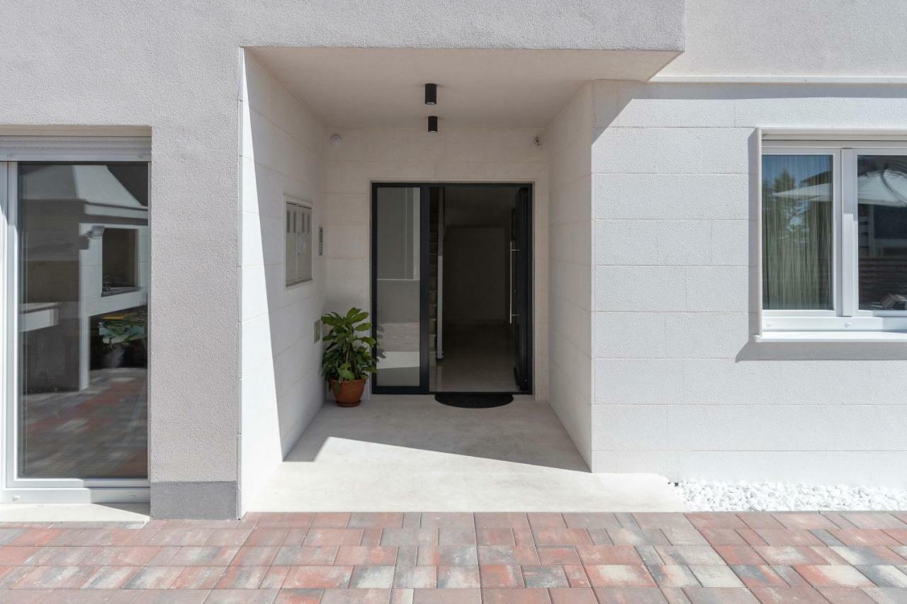 Apartment House Ivan John Ποντστράνα Εξωτερικό φωτογραφία